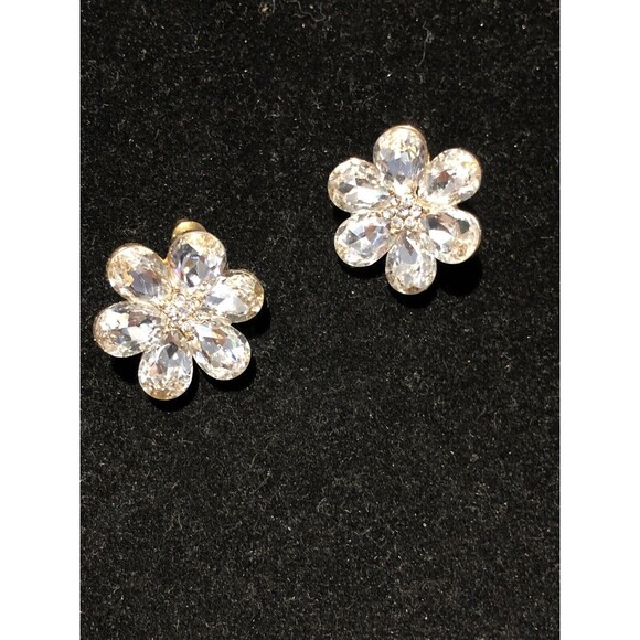 Crystal Rhinestone Daisy Flower Statement necklace 20” Matching Pierced Earr - Picture 4 of 7